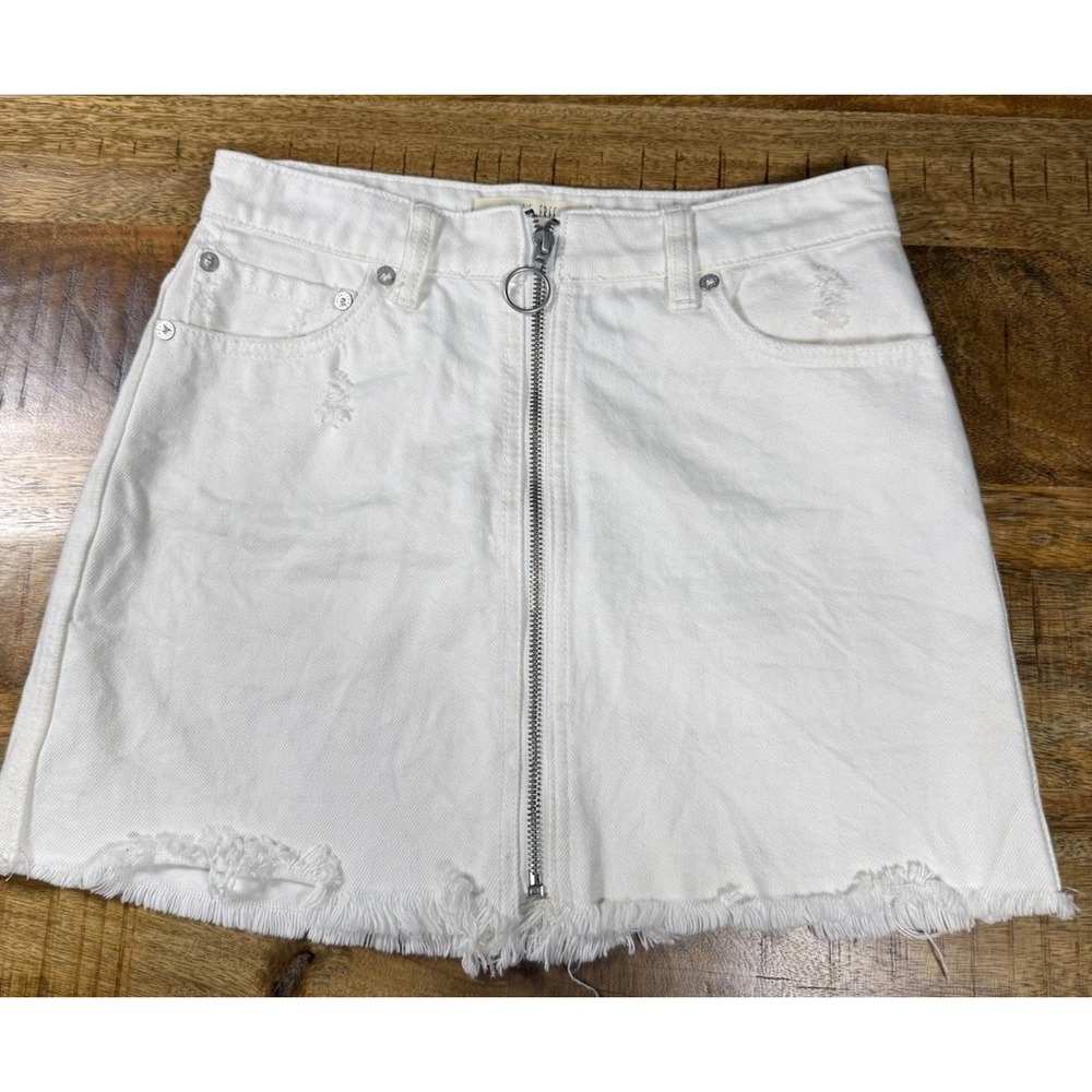 Free People We The Free White Denim Mini Skirt Zip Front Distressed 24